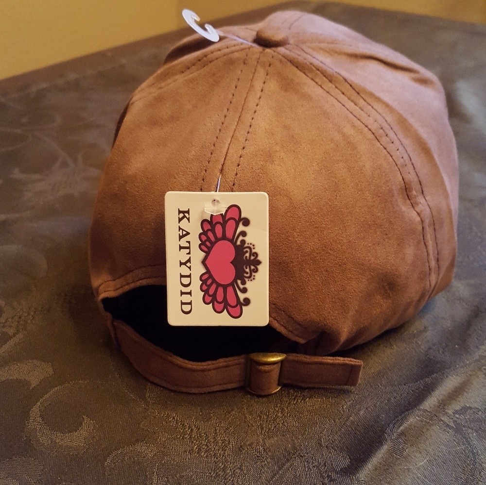 Ponytail hat - Picture 2 of 2